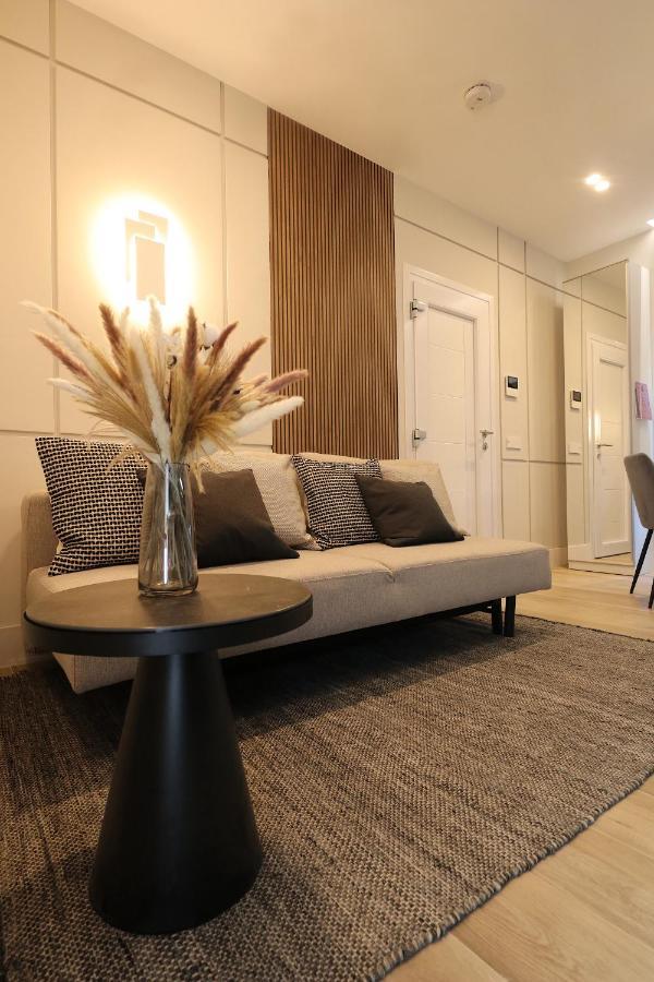 Charming & Luxurious Gem Apartment Olbia Exterior foto