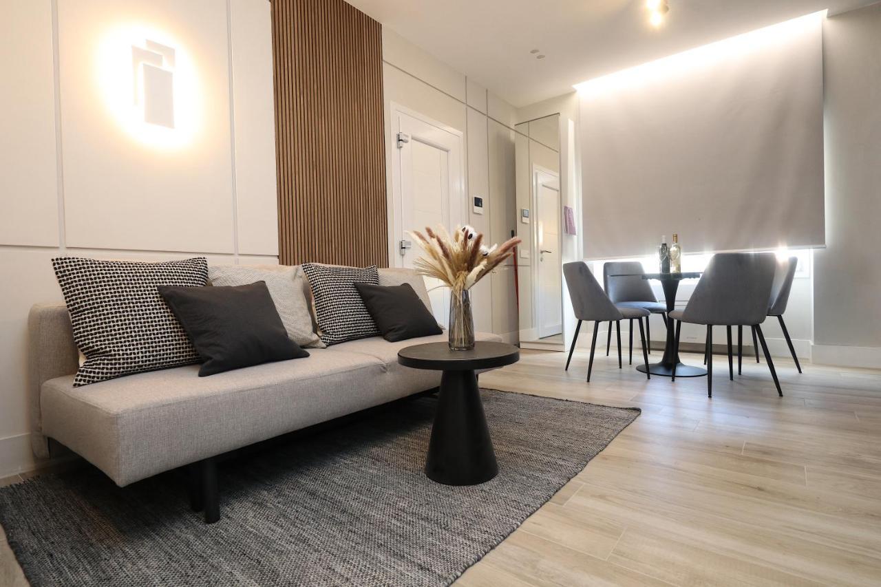 Charming & Luxurious Gem Apartment Olbia Exterior foto